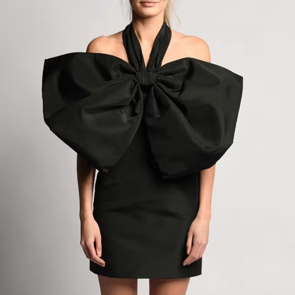 H&M INOVATION CIRCULAR DESIGN STORY Big Bow Mini black Dress - Picture 1 of 14